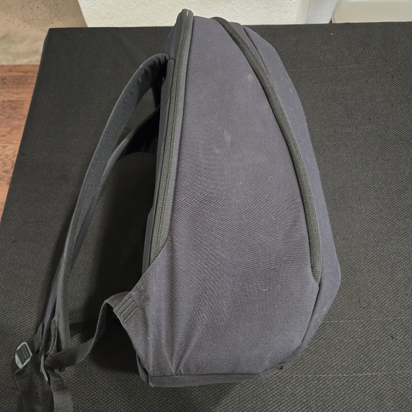 KUIU Backpack - Picture 2 of 7